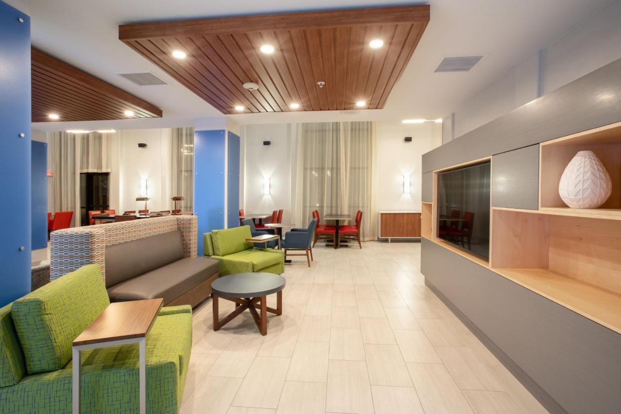 Holiday Inn Express & Suites Phoenix Glendale Dist By Ihg Eksteriør bilde